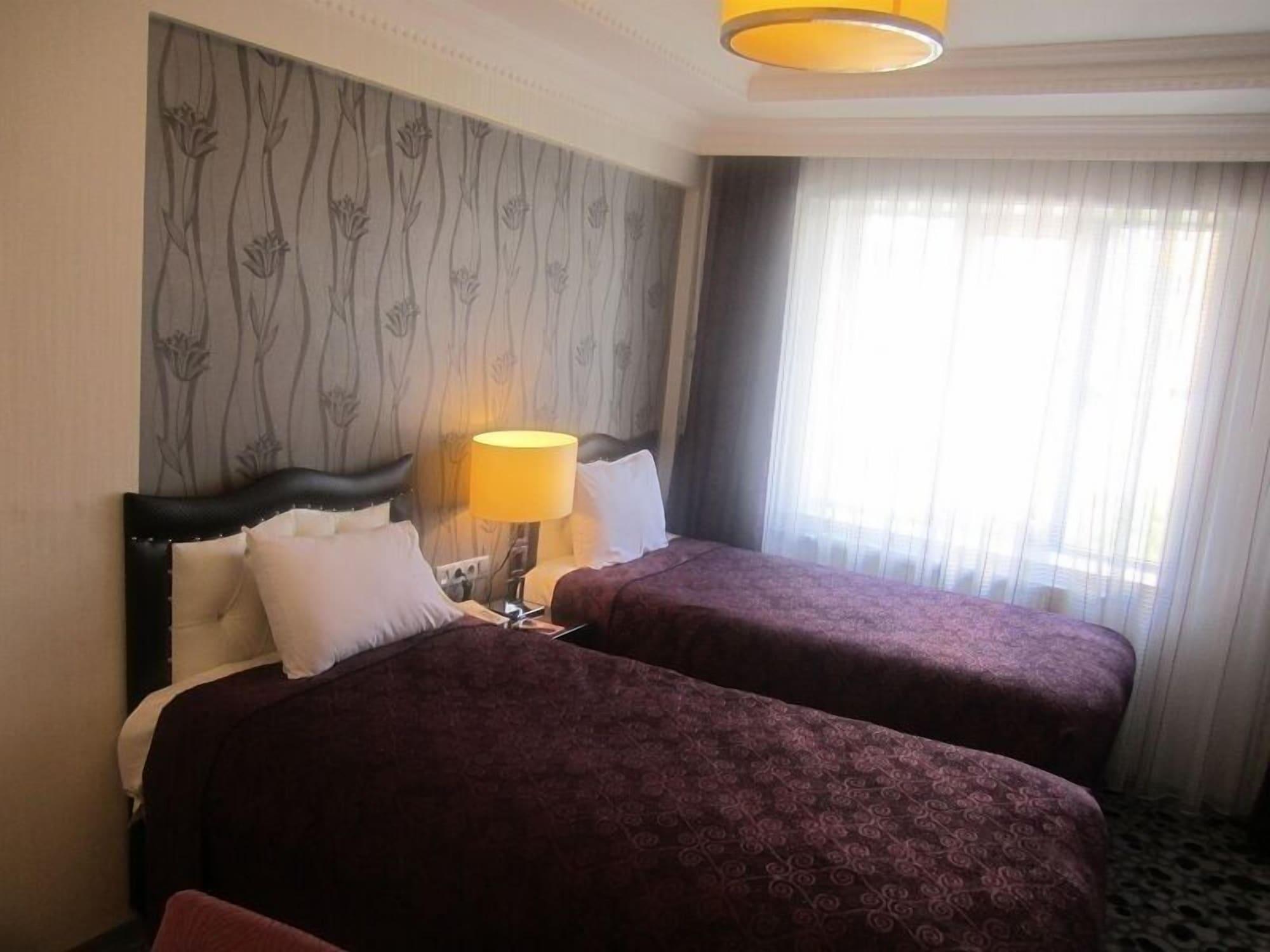 Ankara Risiss Hotel Exteriör bild